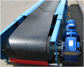 Belt conveyor system including drive unit